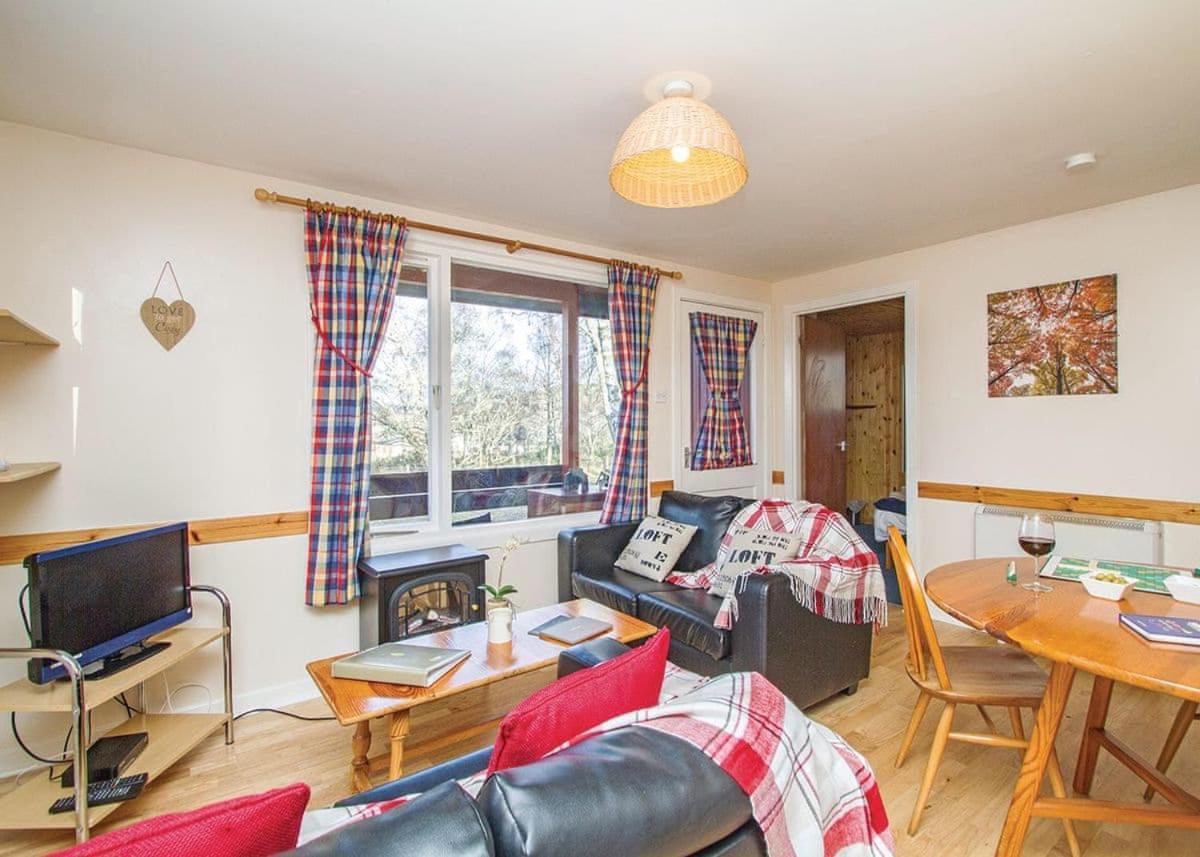 Kiltarlity Lodges Belladrum Стая снимка