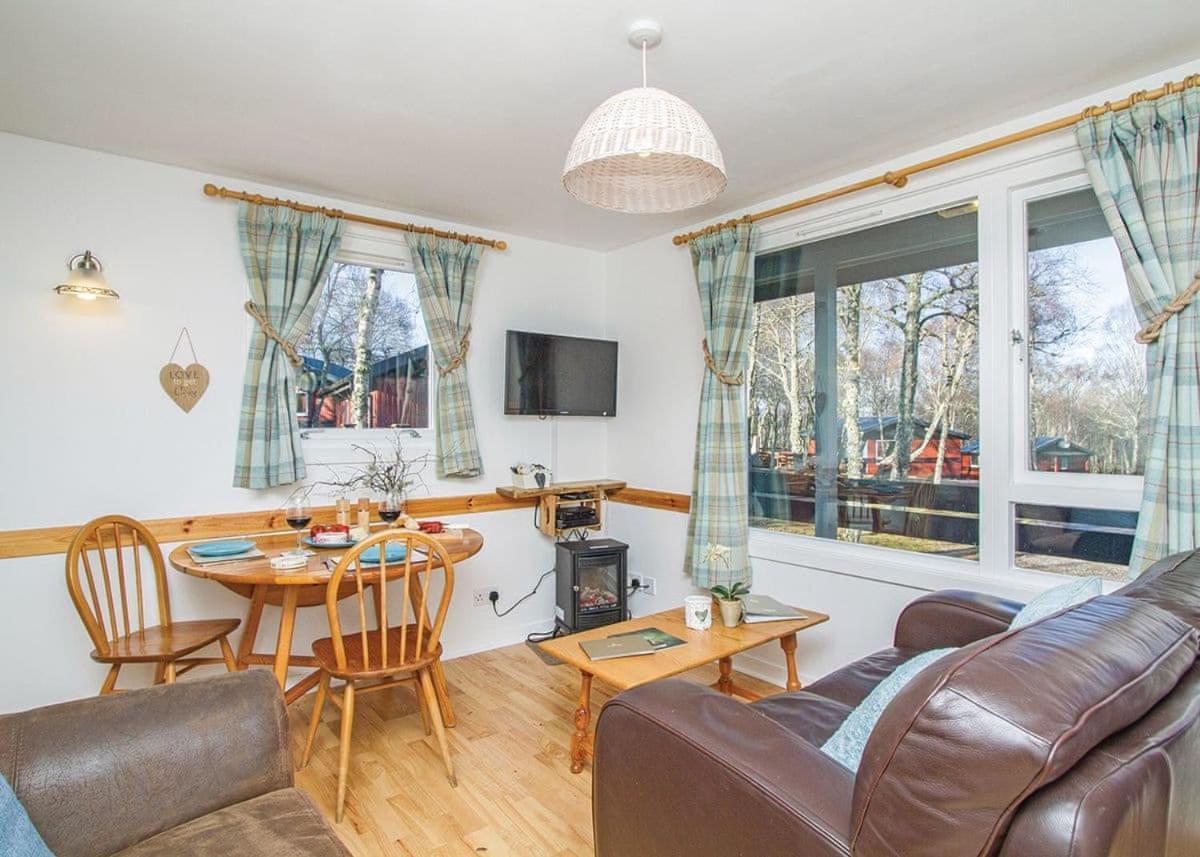 Kiltarlity Lodges Belladrum Екстериор снимка